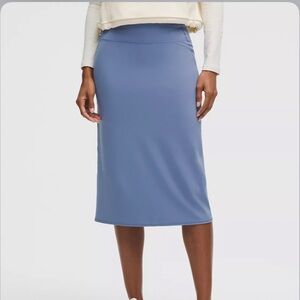 lululemon athletica Nulu Slim-Fit HR Midi Skirt in Light Blue